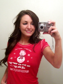 Cute teen takes selfshot mirror pictures for her boyfriend who shared them with us